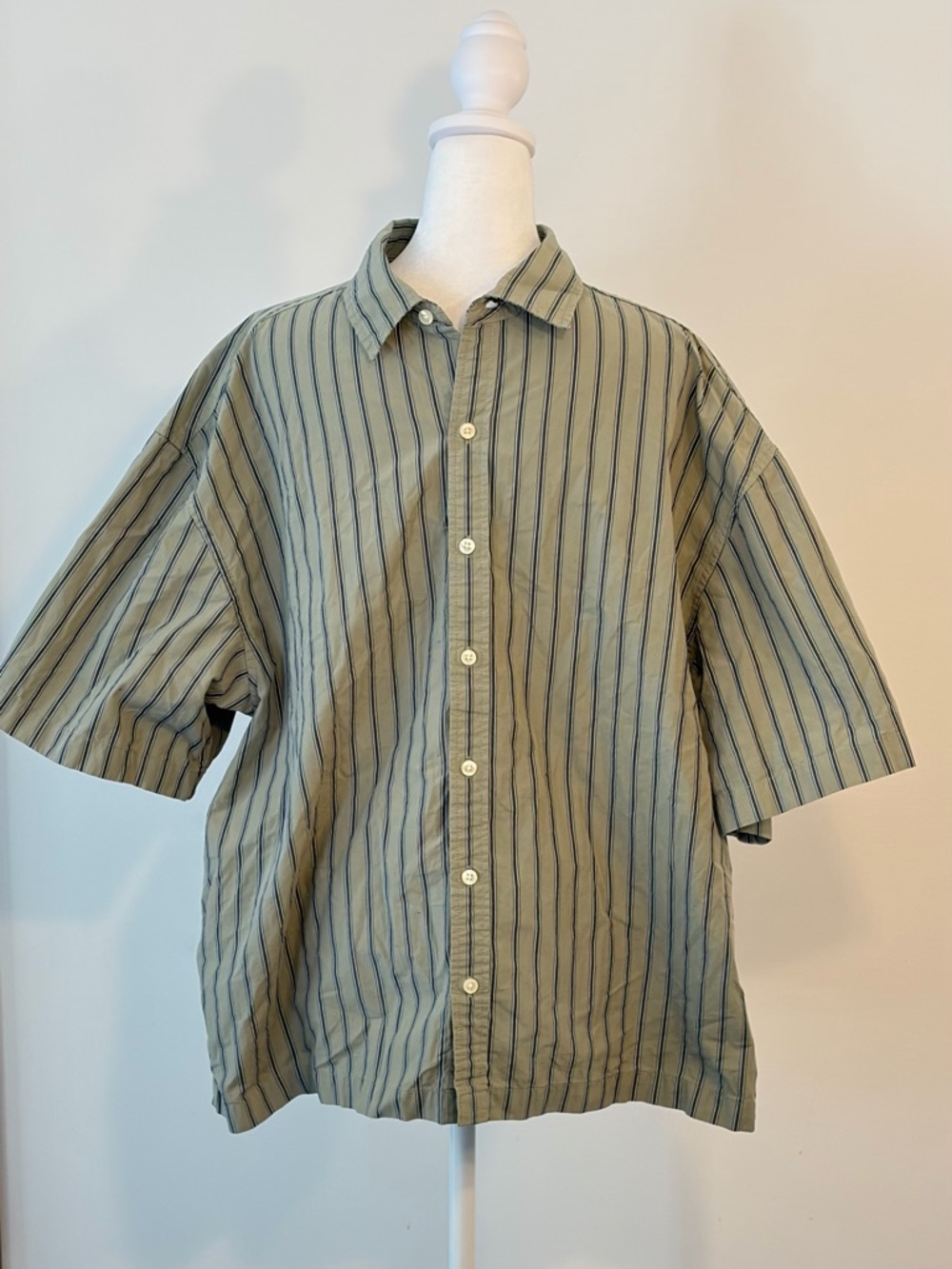 Old Navy Olive Green Short Sleeve Button-Down Shirt with Navy Pinstripes